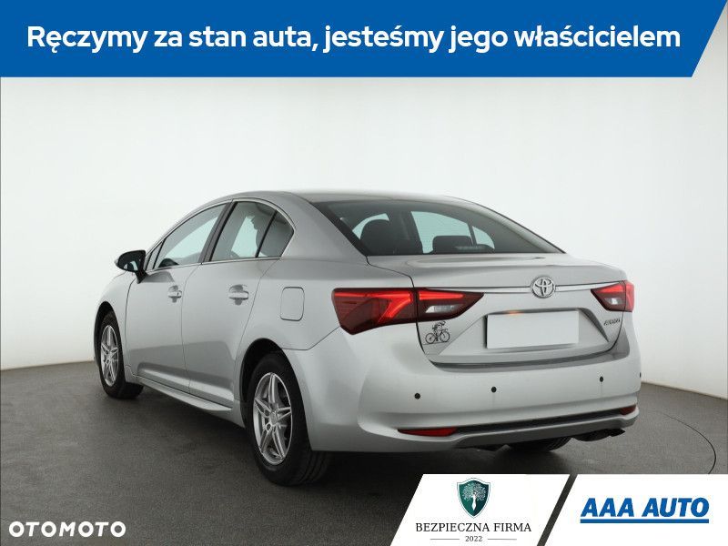 Toyota Avensis - 6