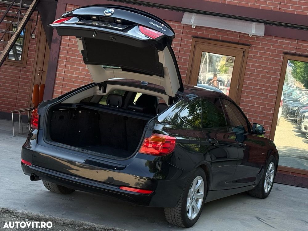 BMW Seria 3 320d xDrive Sport-Aut. Luxury Line - 25