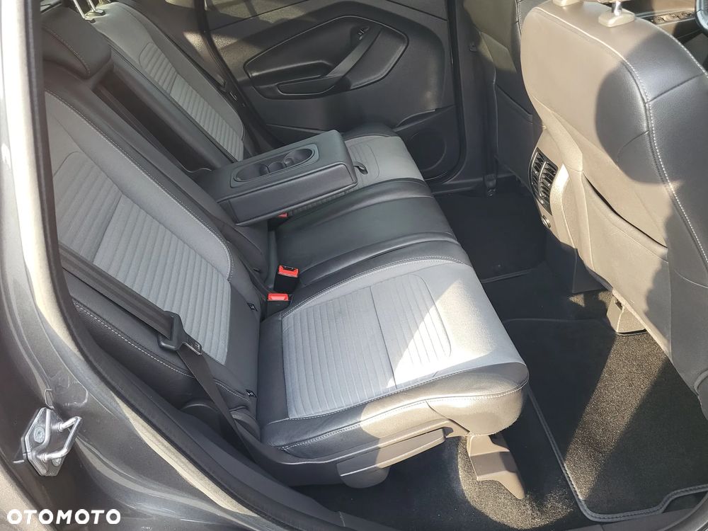 Ford Kuga 1.5 EcoBoost 2x4 Individual - 30