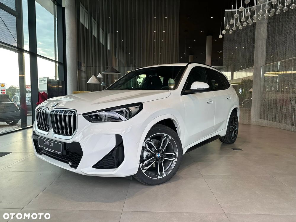 BMW X1 sDrive18i xLine - 3