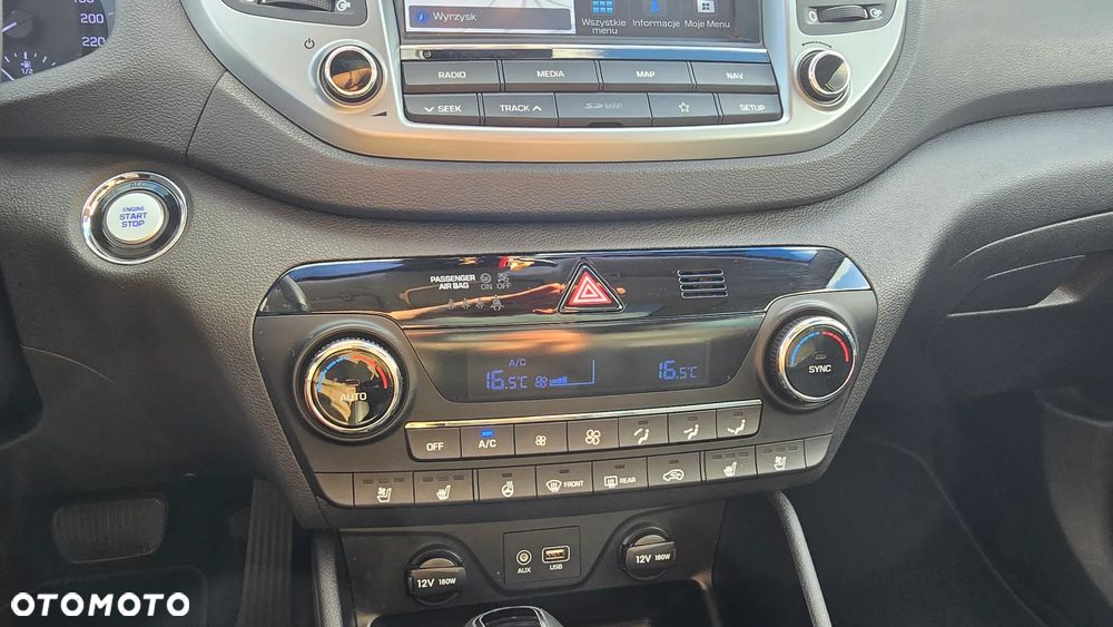 Hyundai Tucson 2.0 CRDI Premium 4WD - 28