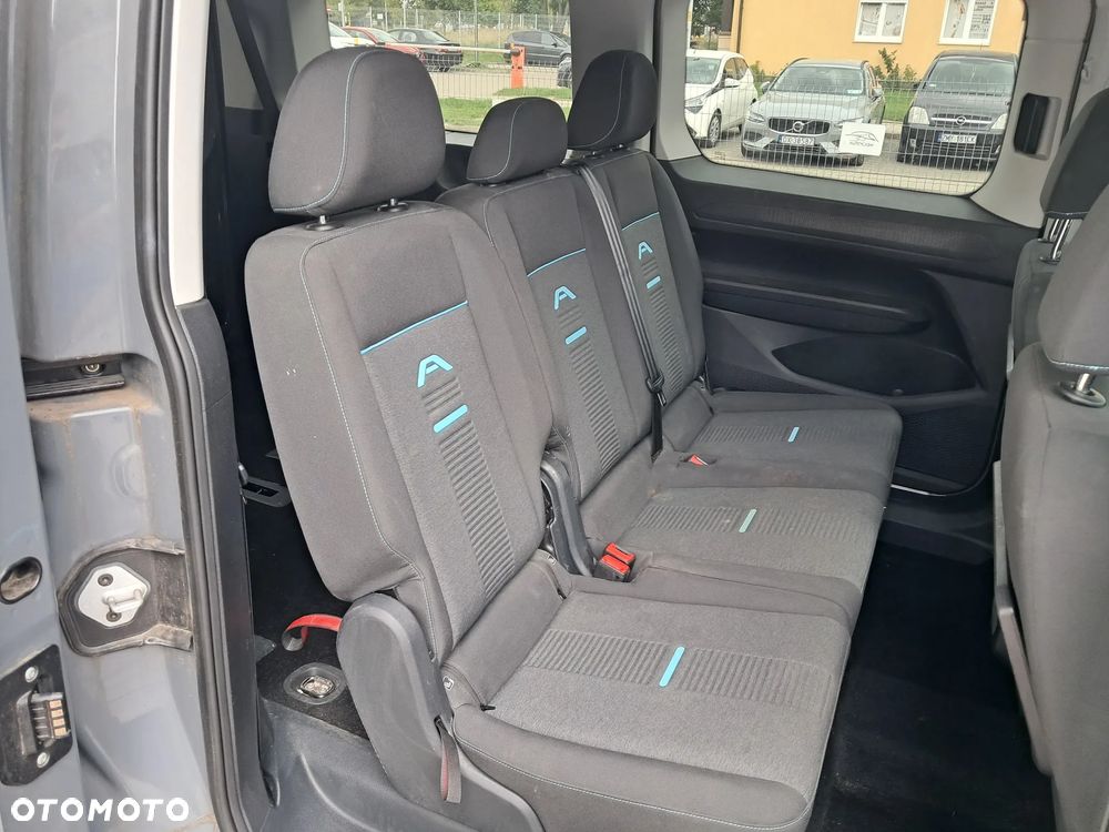 Ford Tourneo Connect Grand 2.0 EcoBlue Active - 10