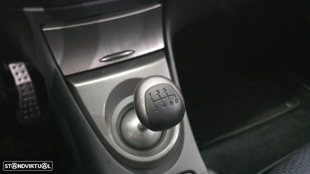 Honda Civic 1.4 i-VTEC Sport Edition - 29