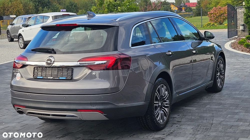 Opel Insignia 2.0 CDTI 4x4 Business Innovation - 3
