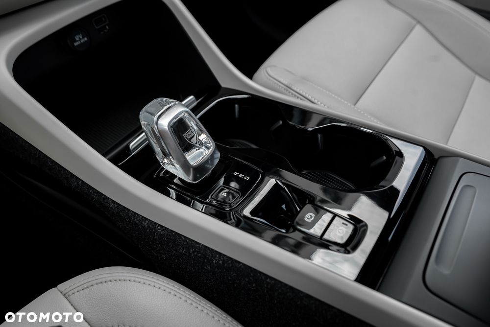 Volvo XC 40 D3 - 38