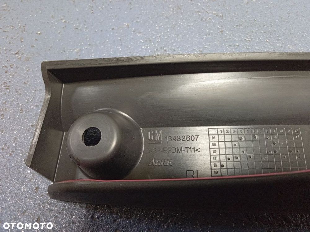 OPEL CORSA E CHLAPACZ TYŁ LEWY 13432607 - 3