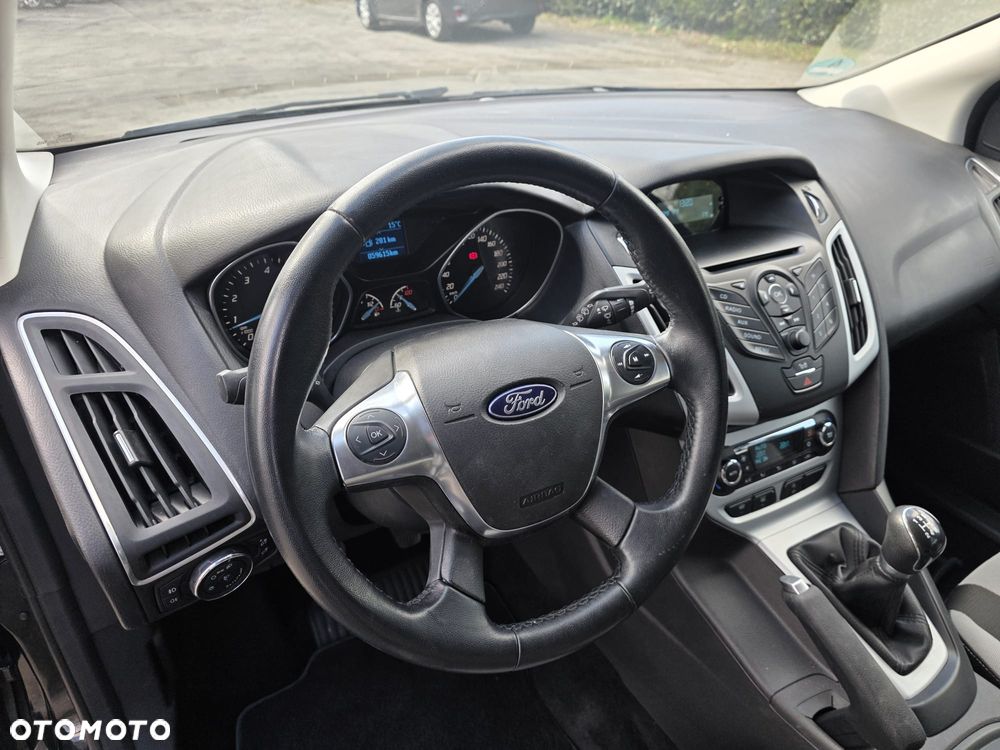 Ford Focus - 21