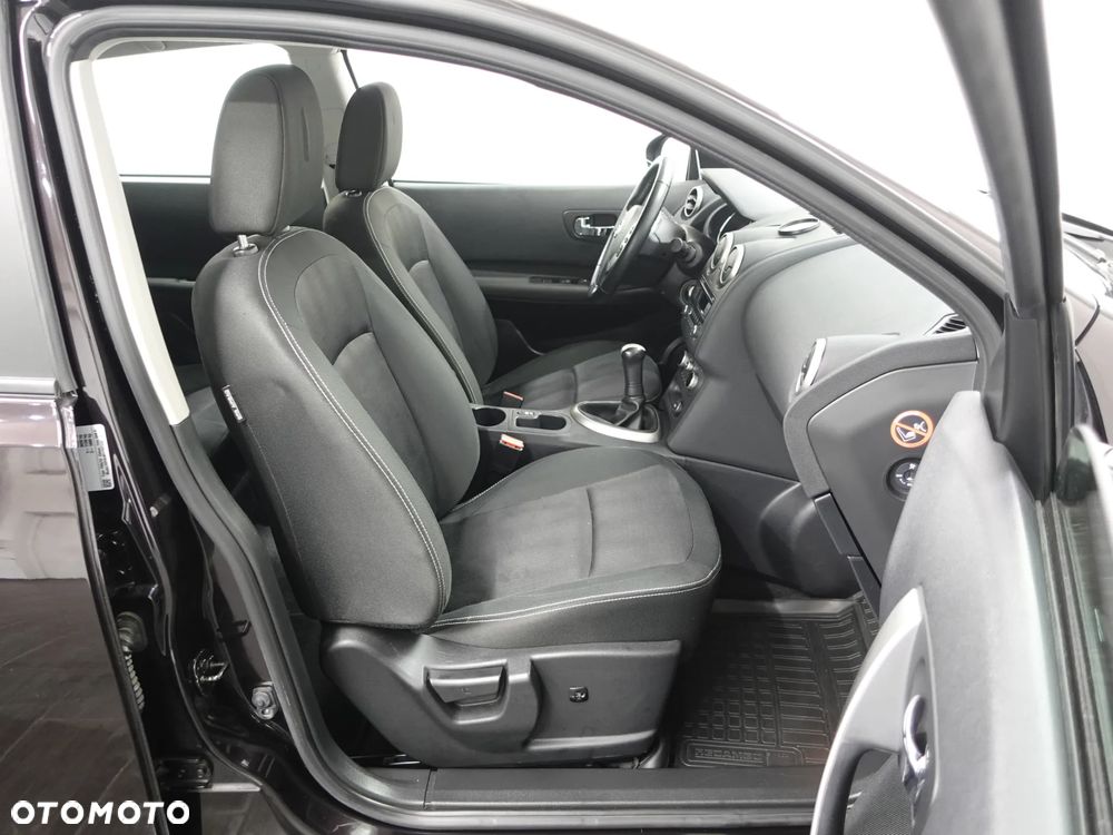 Nissan Qashqai 1.6 visia - 25