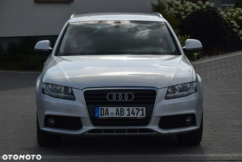 Audi A4 Avant 2.0 TDI DPF Attraction - 2