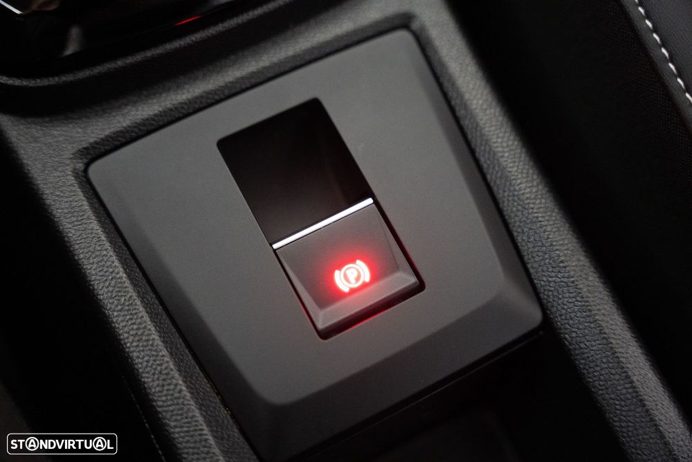 Citroën e-C3 44 kWh Autonomia Conforto Max - 18