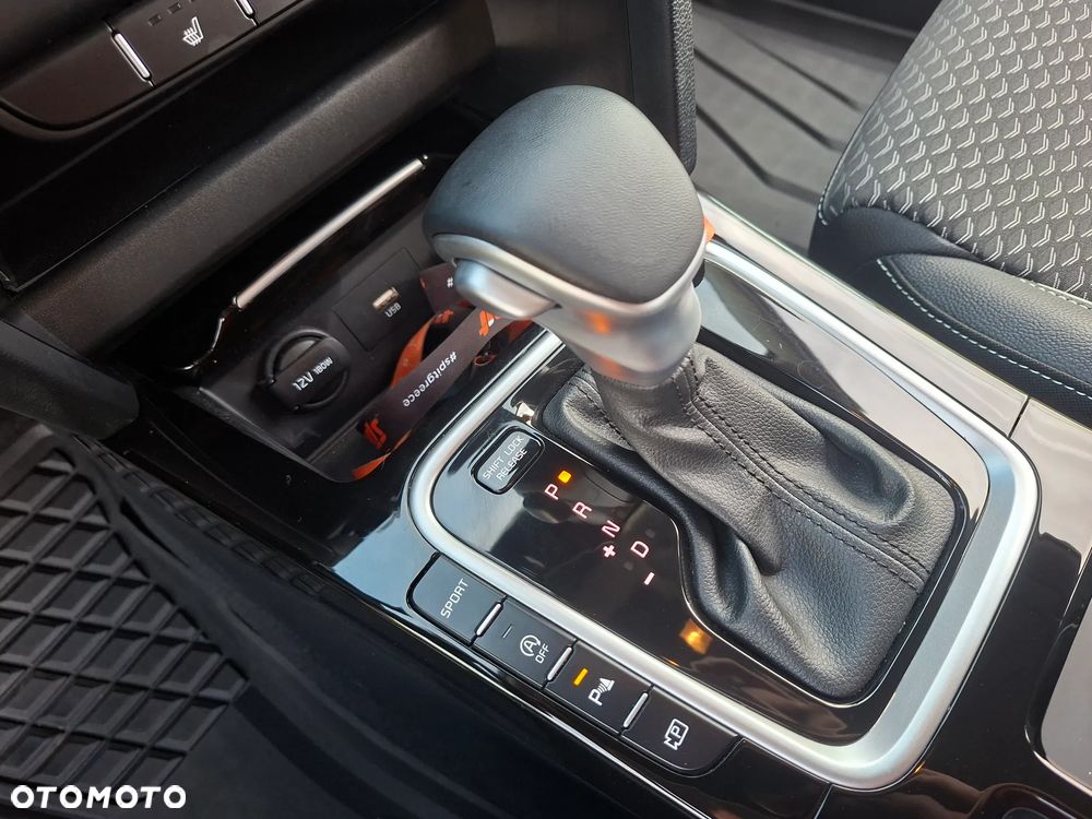 Kia Ceed 1.5 T-GDI Business Line DCT - 14