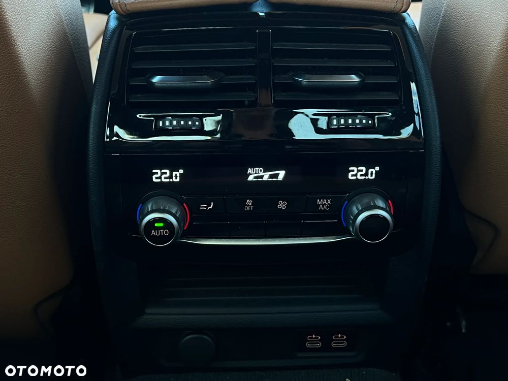 BMW Seria 5 - 23