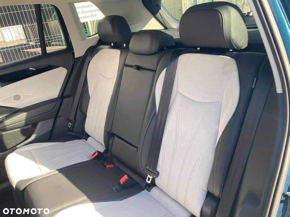 Volkswagen Tiguan - 20