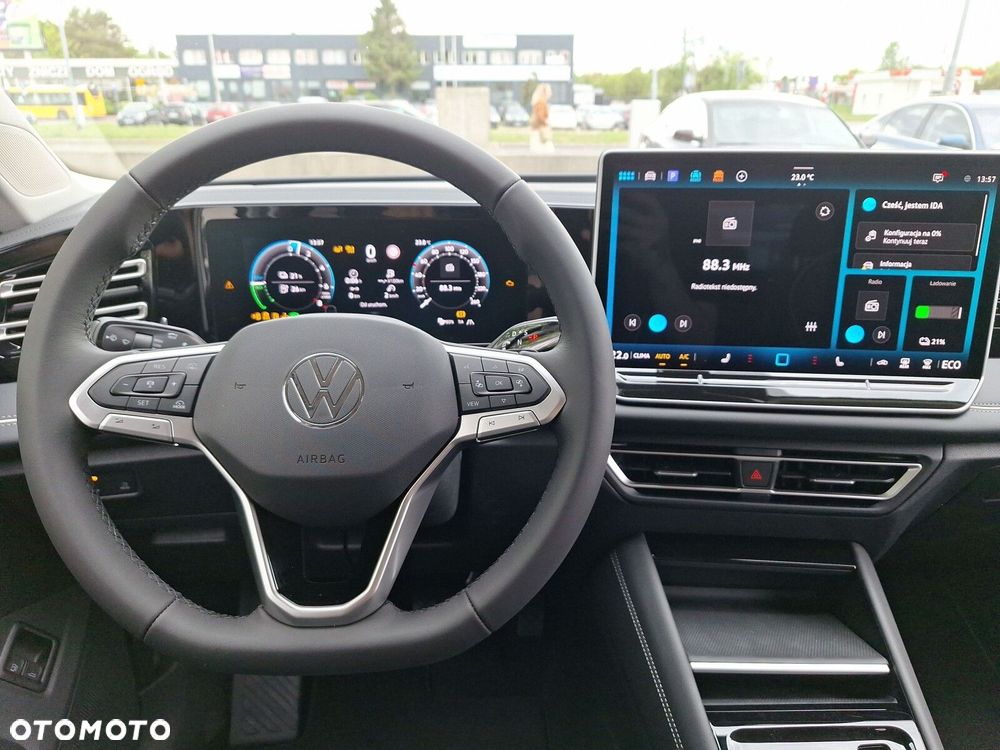 Volkswagen Tiguan 1.5 eHybrid PHEV 150kW Elegance DSG - 13