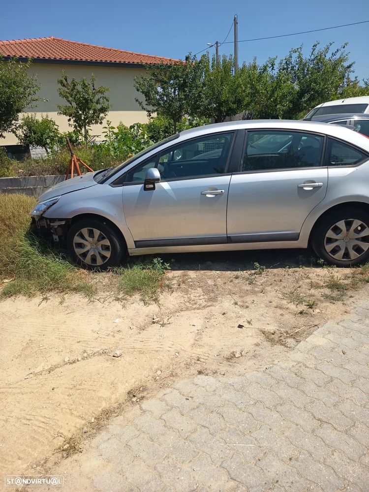 Citroën C4 1.4 16V SX - 4