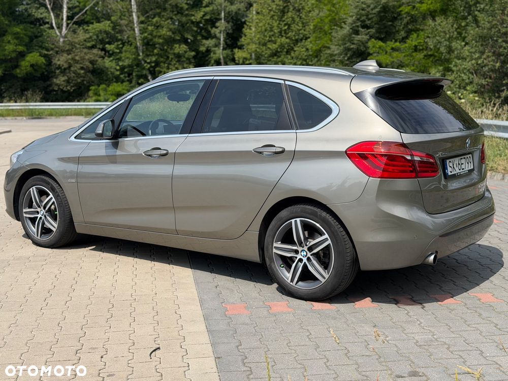 BMW Seria 2 218d xDrive Sport Line - 7