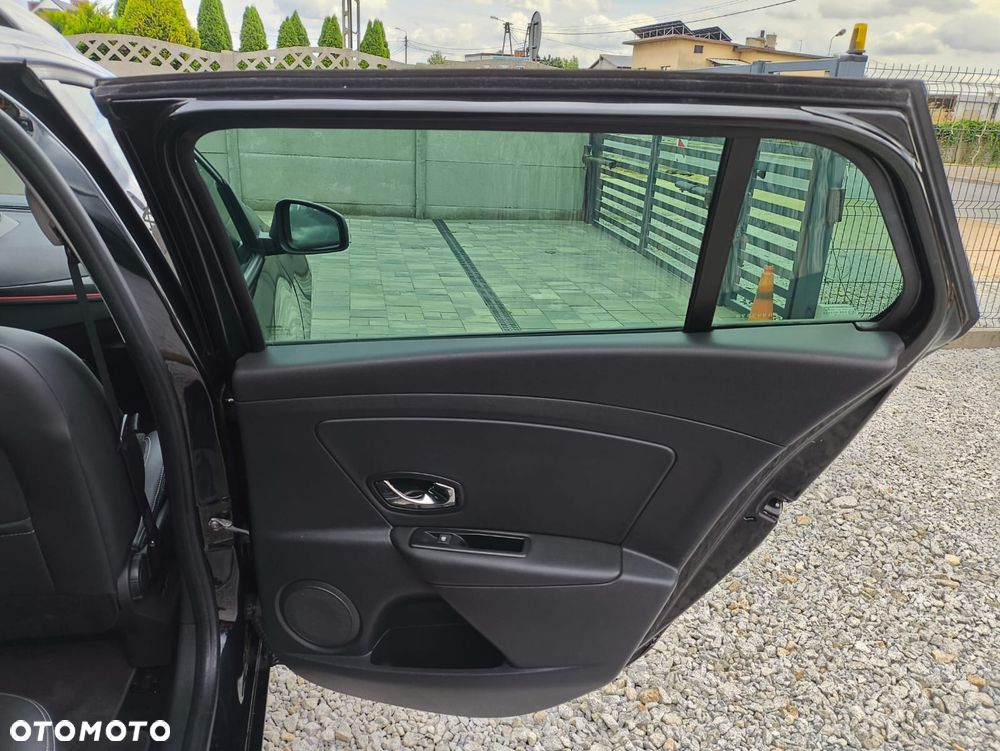 Renault Megane ENERGY dCi 110 GT LINE - 24