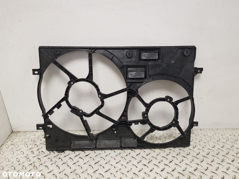 ORYGINALNA OBUDOWA WENTYLATORA VW AUDI SEAT SKODA 5WA121205B 5WA121207B  NIE ZAMIENNIK - 2