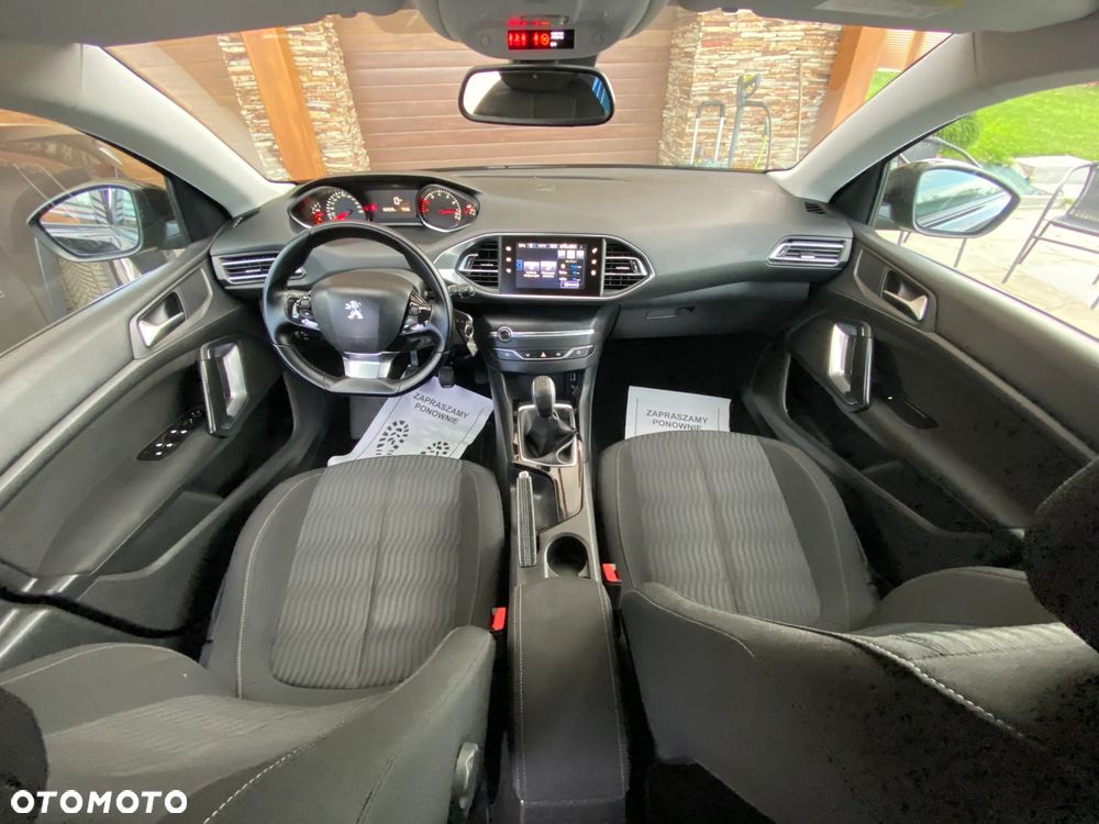 Peugeot 308 82 VTi Active - 12