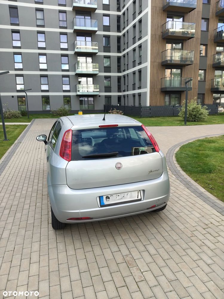 Fiat Grande Punto 1.4 8V Active - 4