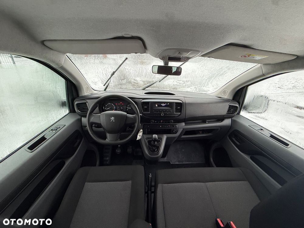 Peugeot Expert Kombi Standard 2,8t - 16