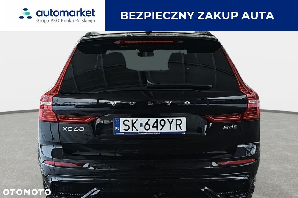 Volvo XC 60 B4 D AWD Plus Dark - 9