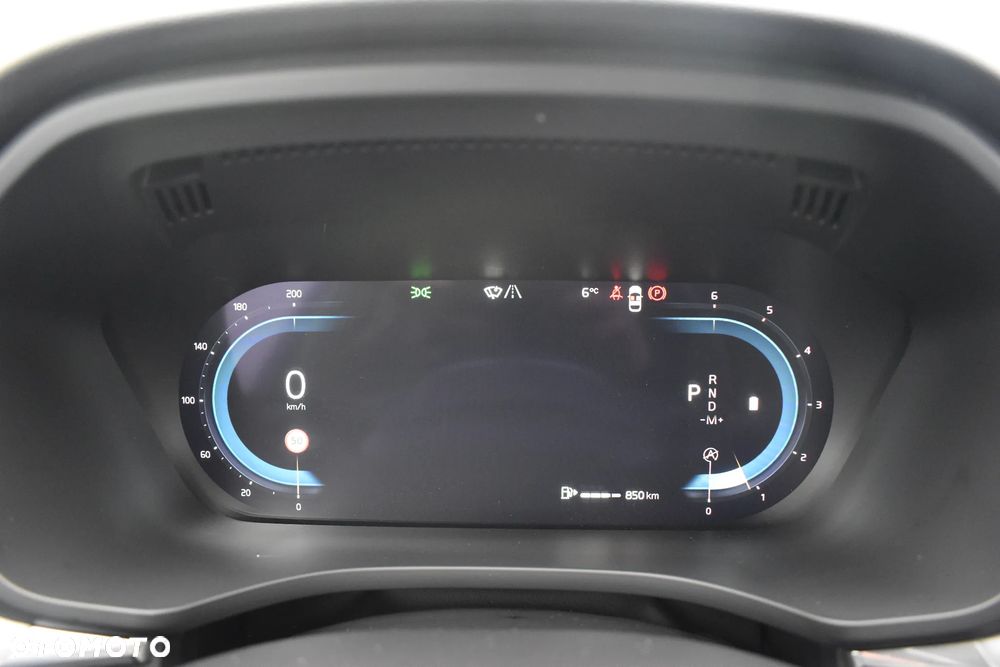 Volvo XC 60 B4 D AWD Momentum Pro - 27