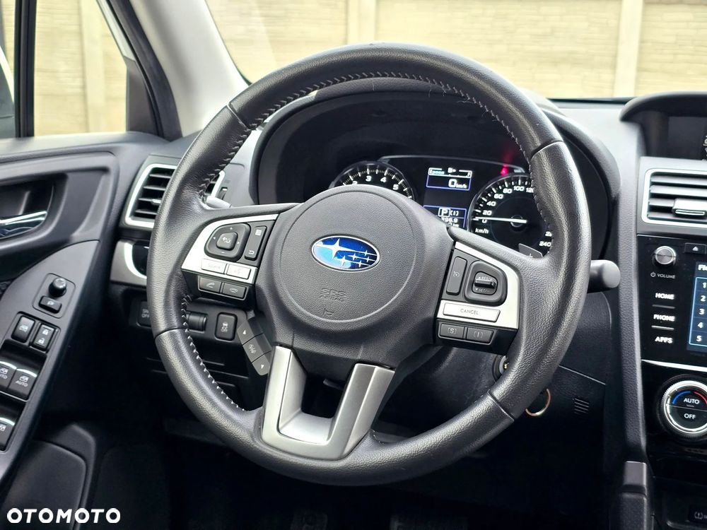 Subaru Forester 2.0i Exclusive Lineartronic EU6 - 25