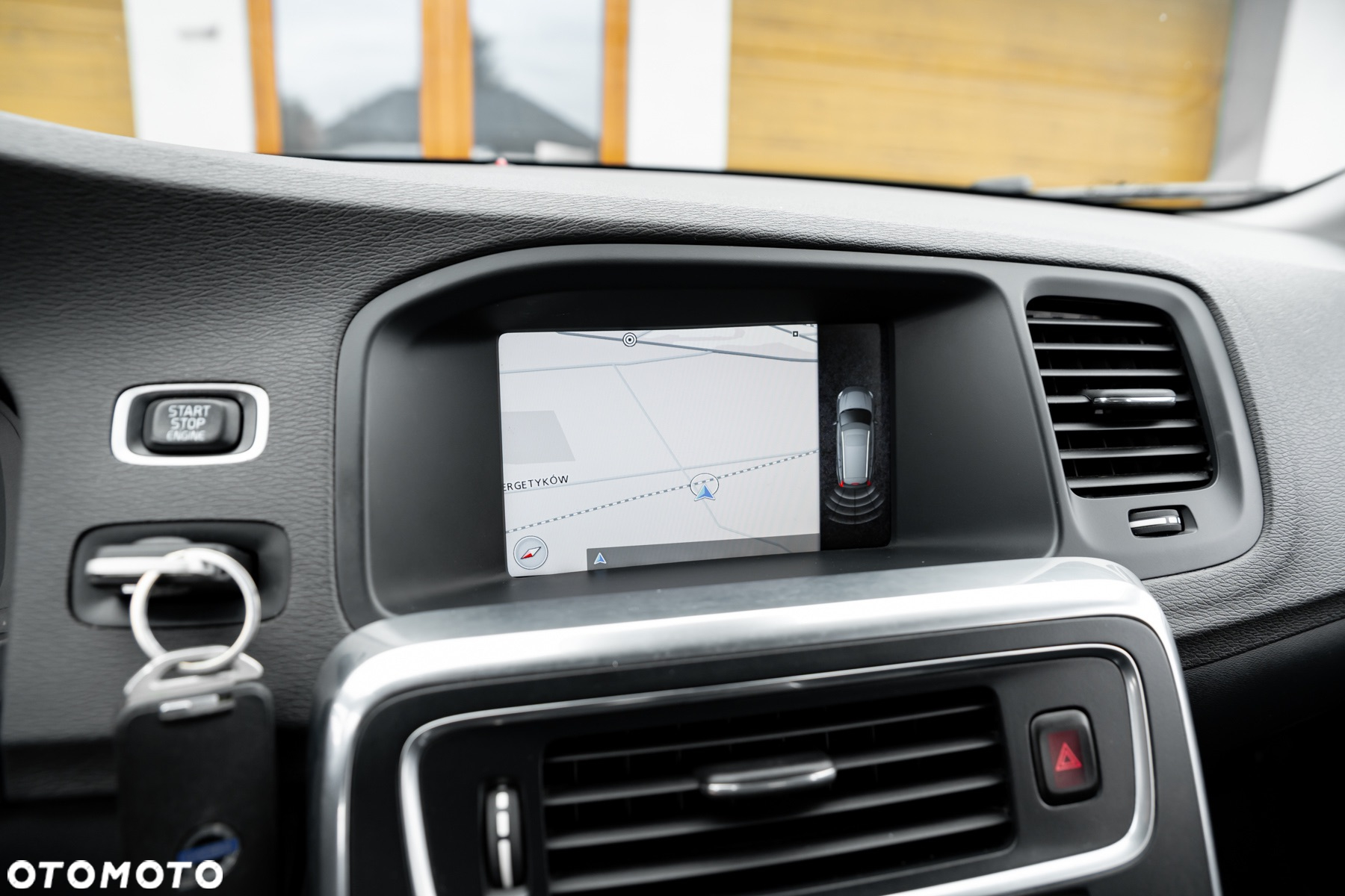 Volvo V60 D5 AWD - 30