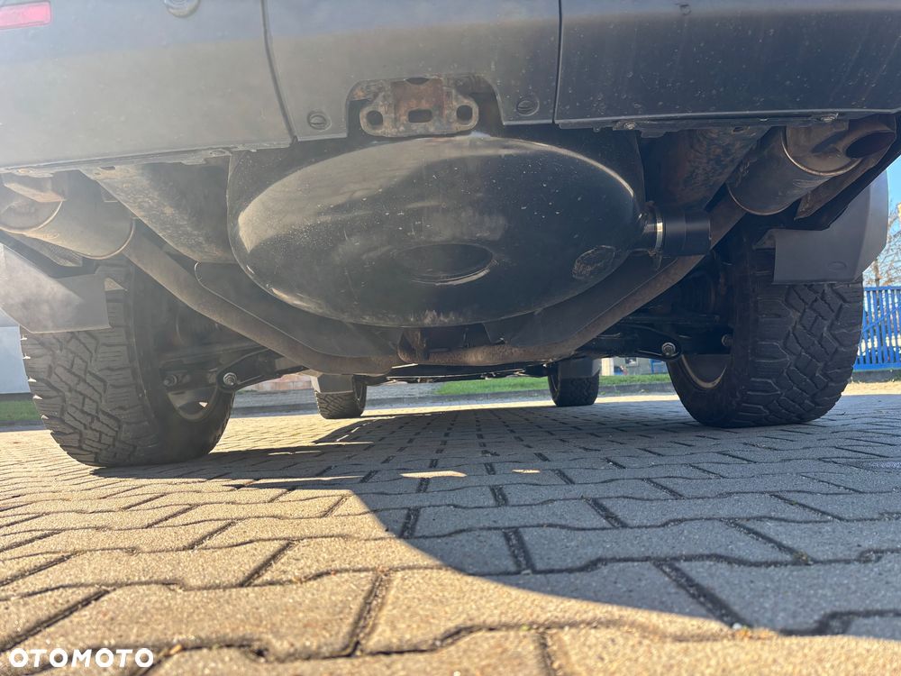 Land Rover Discovery V8 HSE - 8