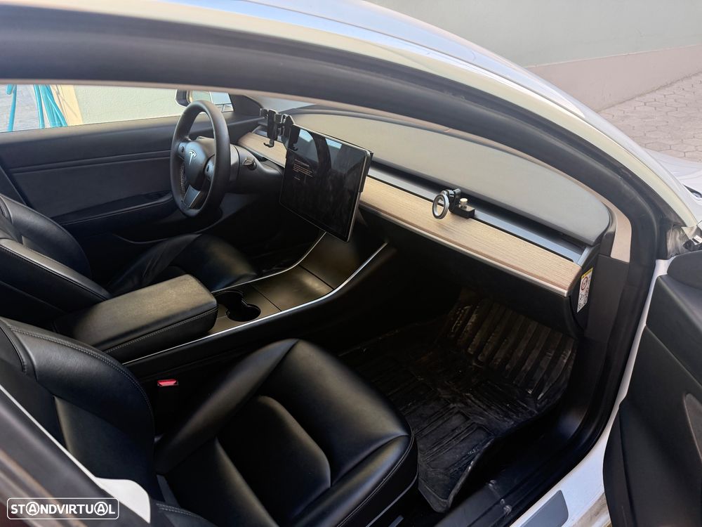 Tesla Model 3 Long-Range Dual Motor AWD - 8