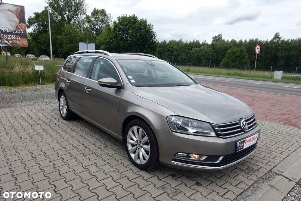 Volkswagen Passat 2.0 TDI DSG BlueMotion Technology Comfortline - 3