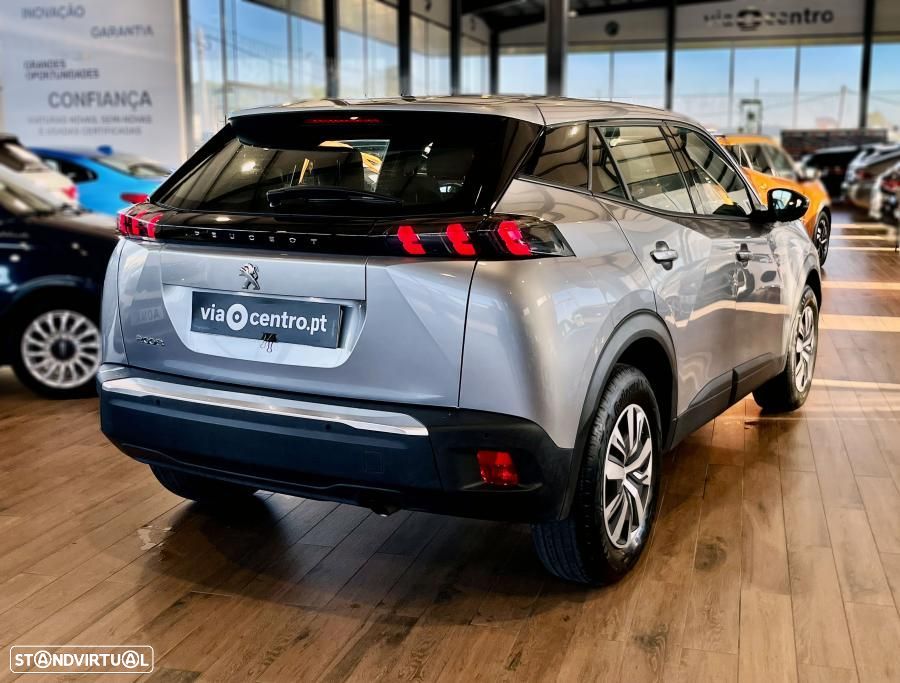 Peugeot 2008 1.2 PureTech Active Pack - 4