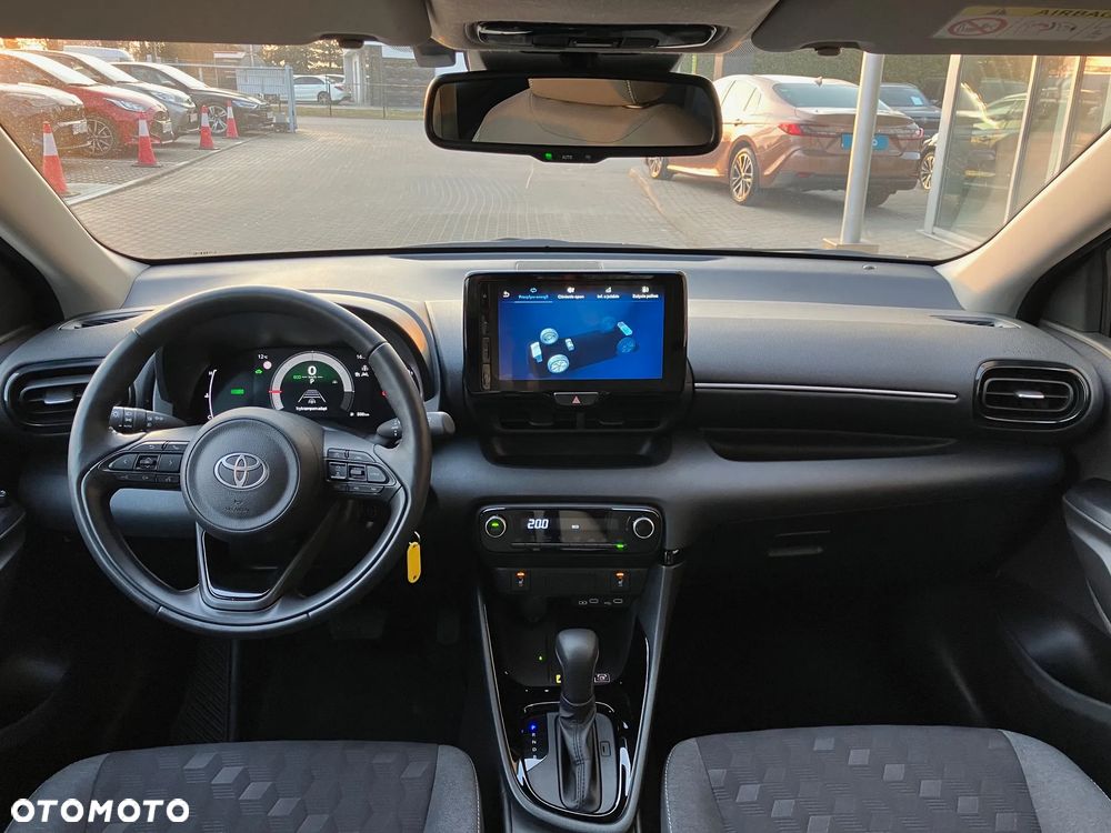 Toyota Yaris Hybrid 1.5 Style - 18
