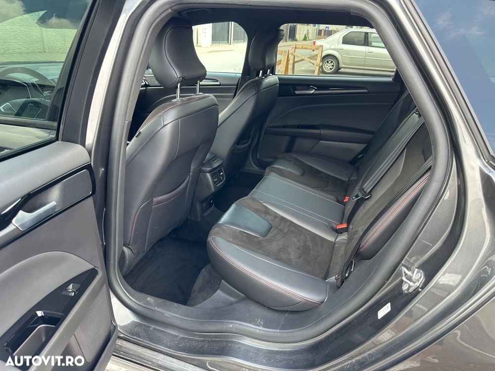 Ford Mondeo 2.0 TDCI Aut. AWD ST Line High - 12