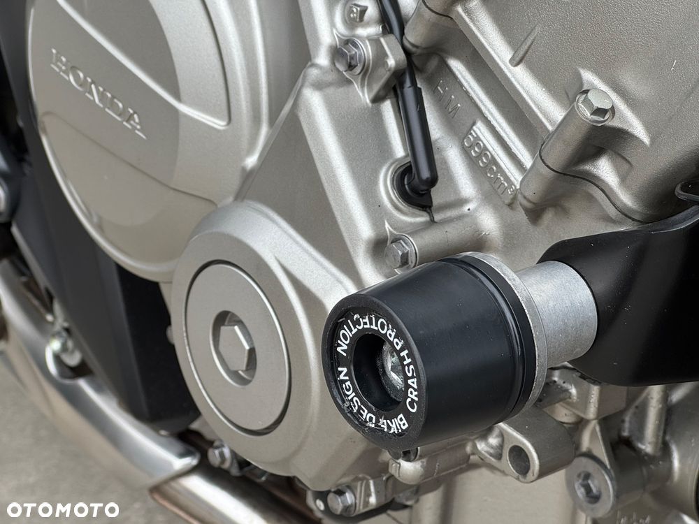 Honda CBF - 8