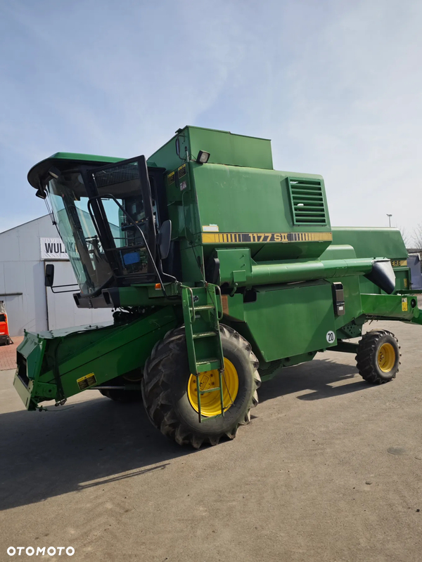 John Deere 1177 SII