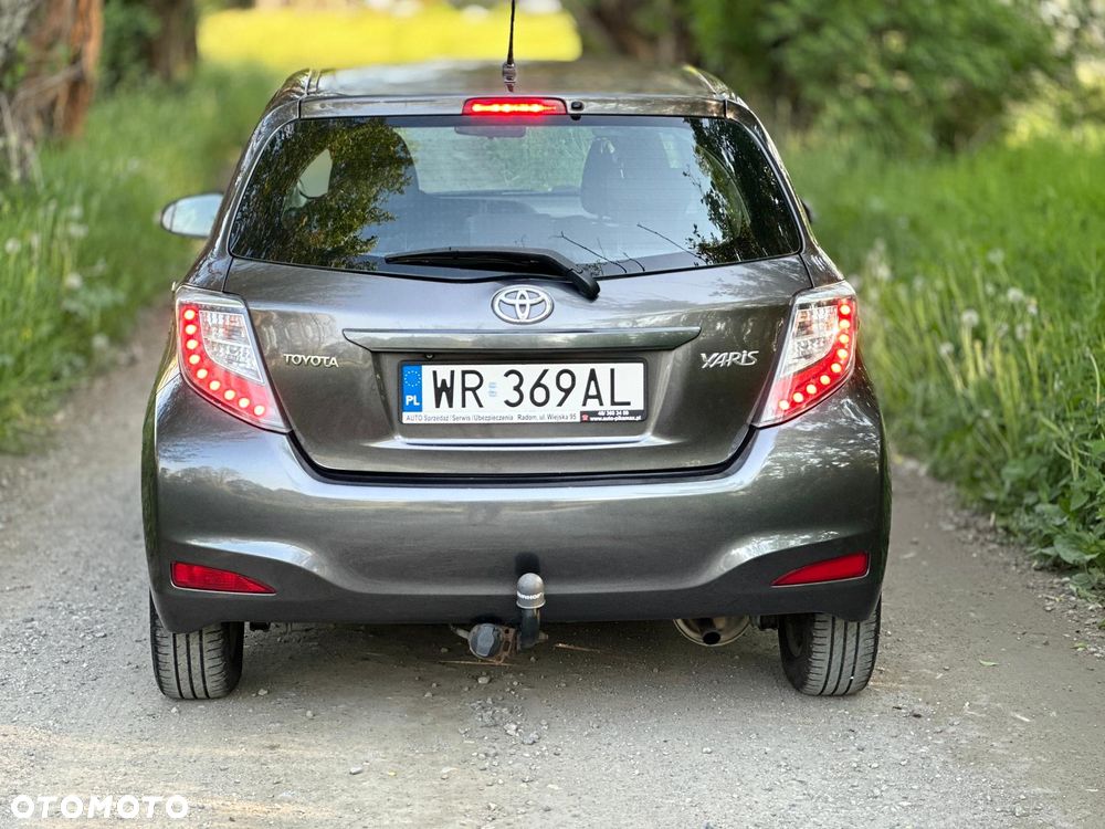 Toyota Yaris 1.0 Premium - 2