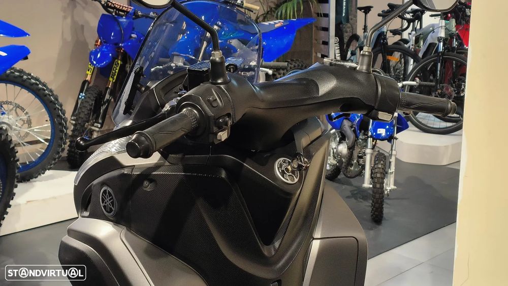 Yamaha Tricity 125 - 9