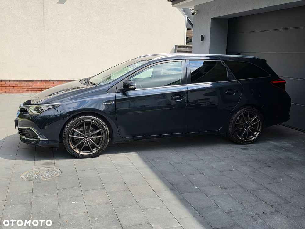 Toyota Auris - 33
