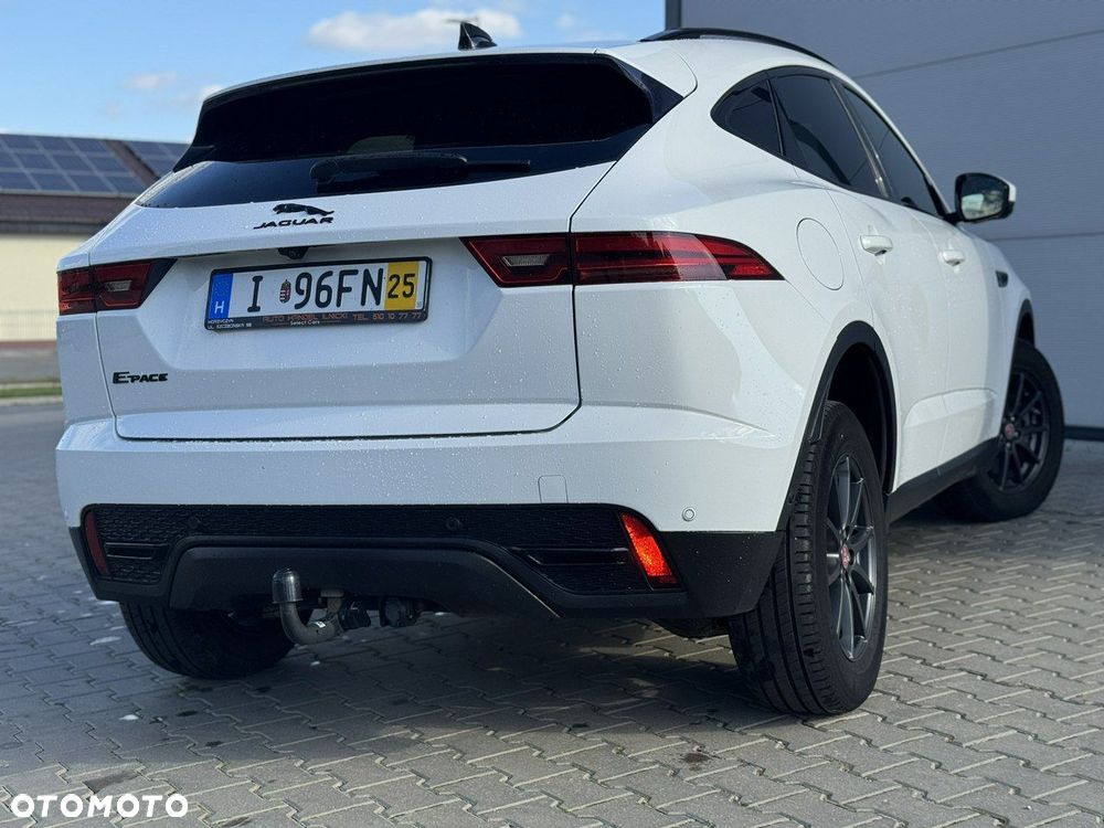 Jaguar E-Pace - 15