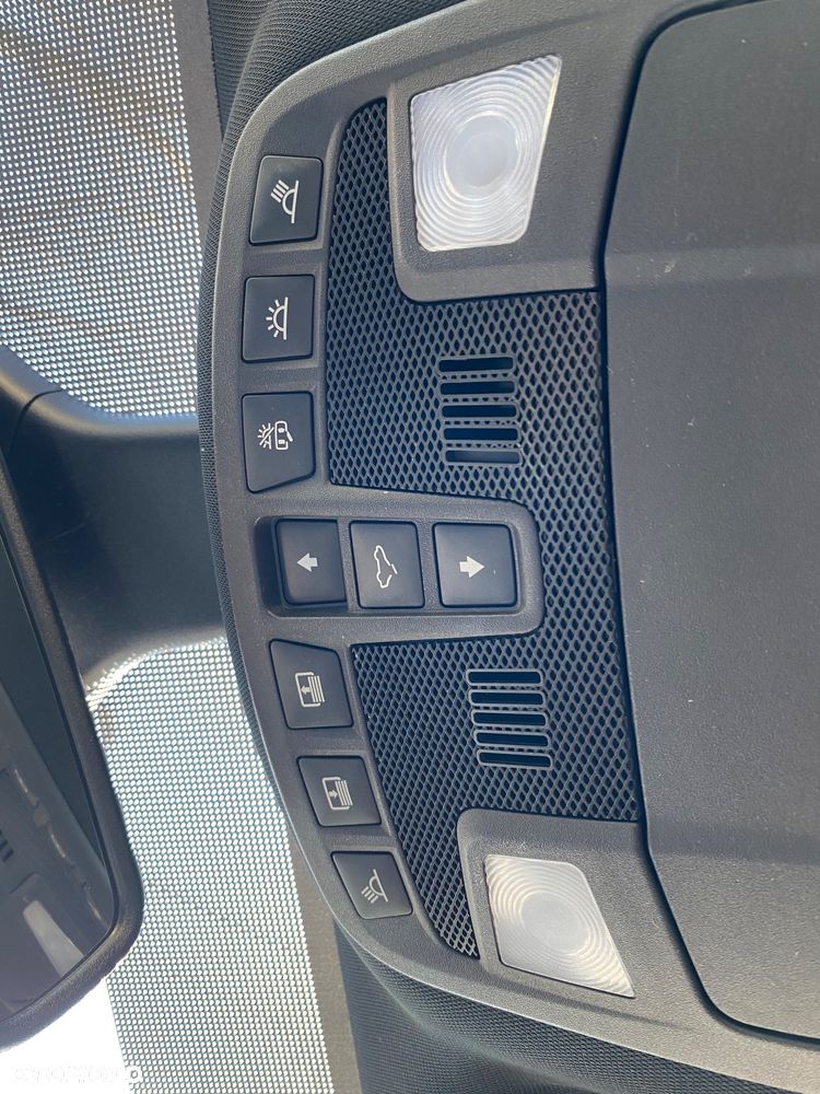 Ford Edge 2.0 EcoBlue Twin-Turbo 4WD Titanium - 25