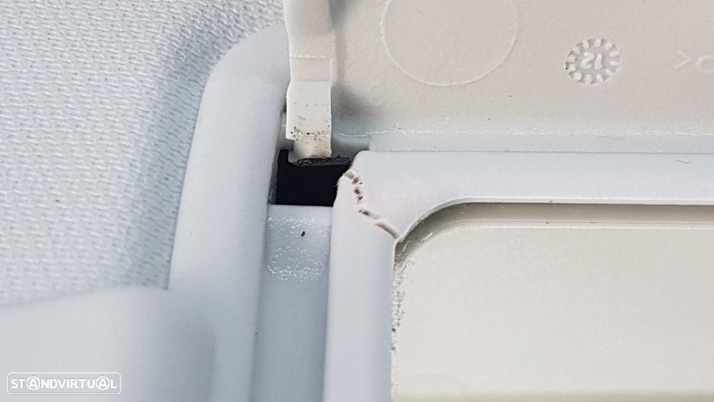 PÁLA DO SOL DIREITA PEUGEOT 208 ACTIVE - 4