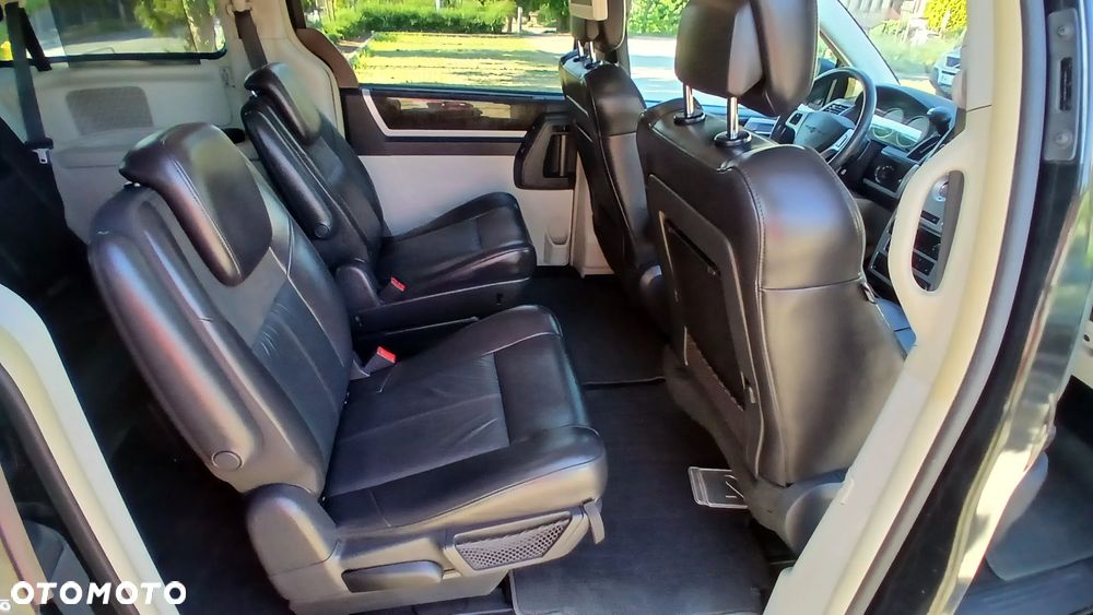 Chrysler Grand Voyager 2.8 CRD Automatik Limited - 30