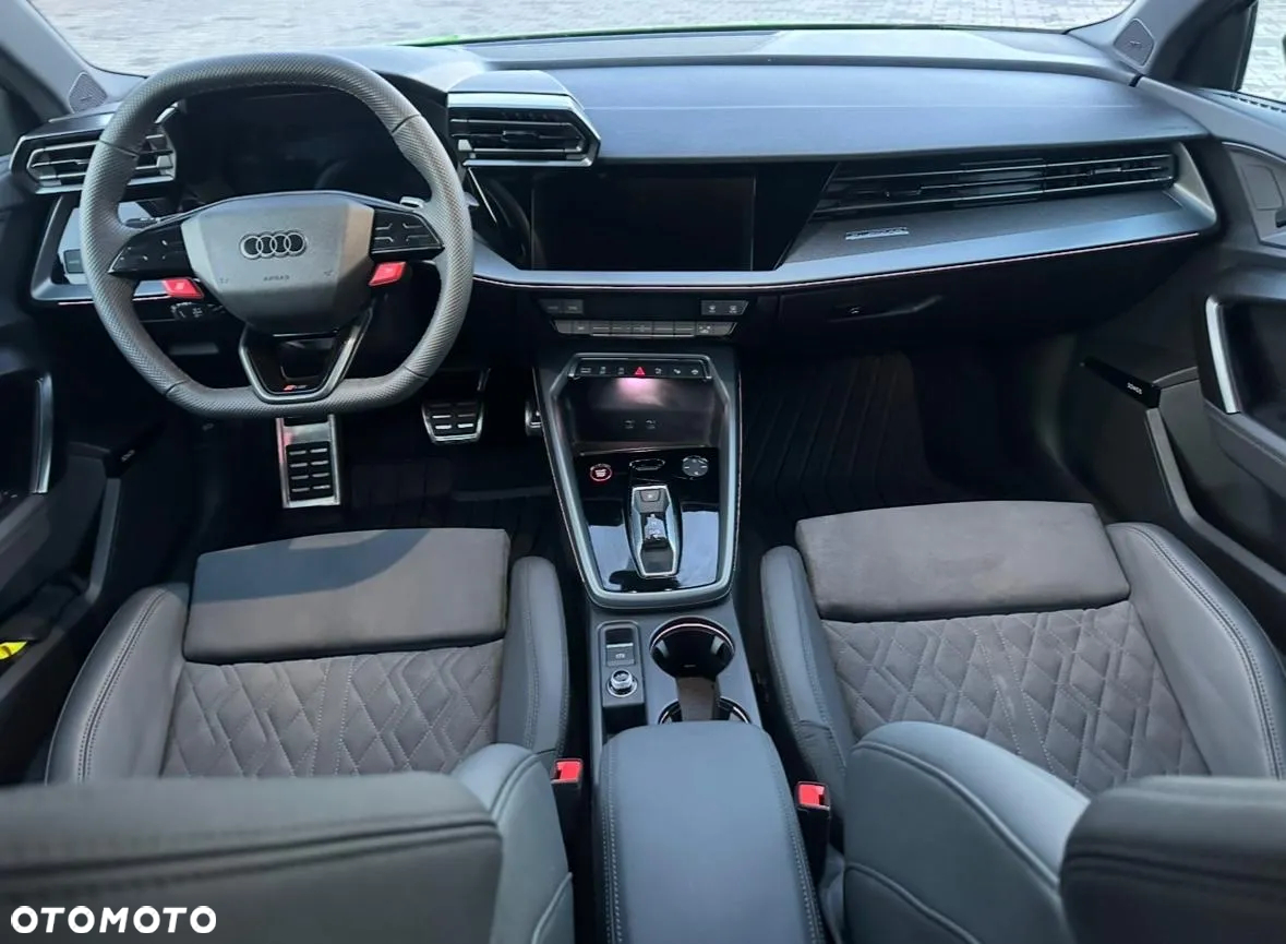Audi RS3 Sportback TFSI Quattro S tronic - 14