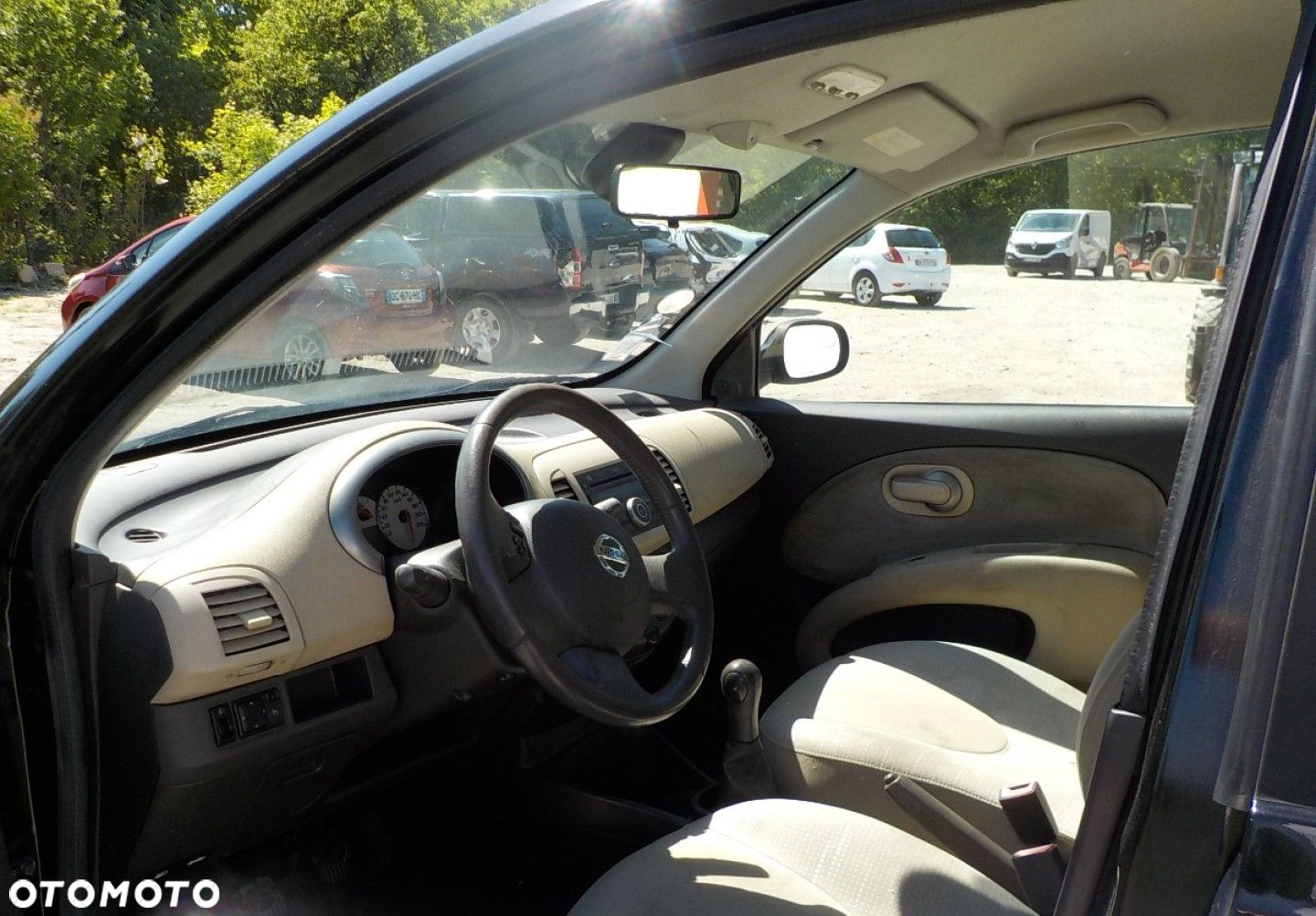 Nissan Micra - 24