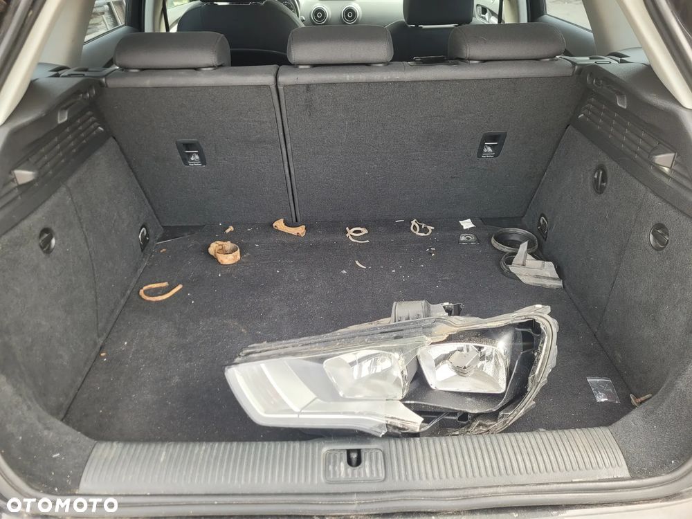 Audi A3 Sportback 1.6 TDI DPF Ambition - 22