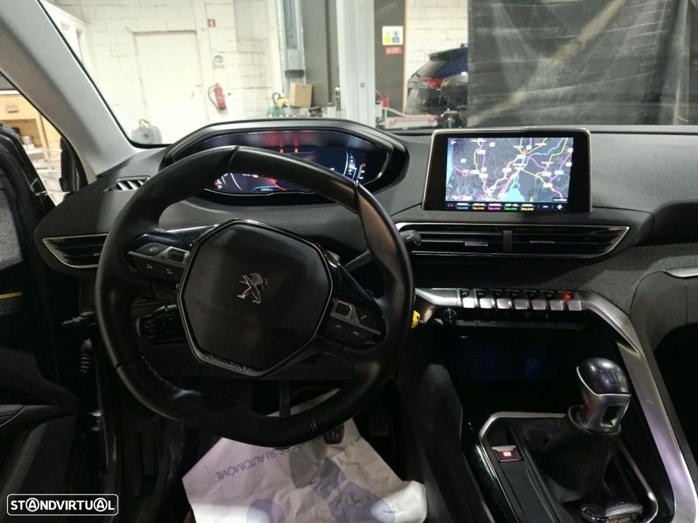 Peugeot 5008 1.5 BlueHDi Allure - 8