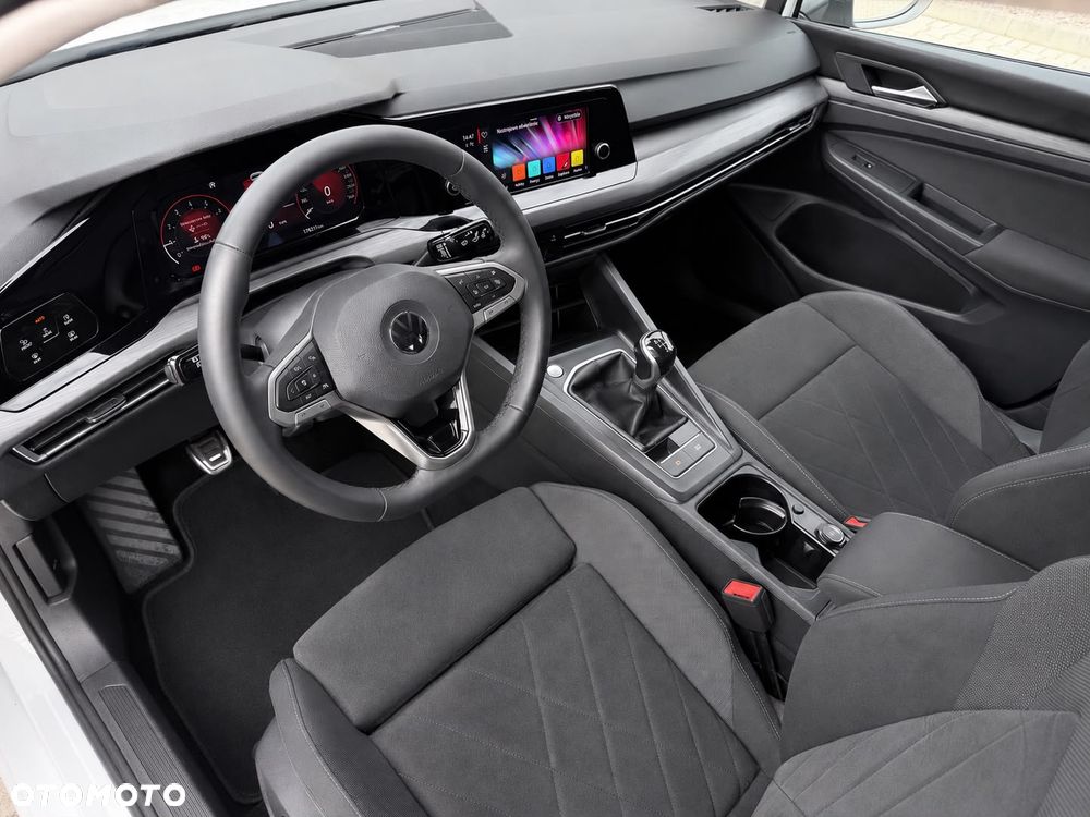 Volkswagen Golf 1.5 TSI EVO Style - 25