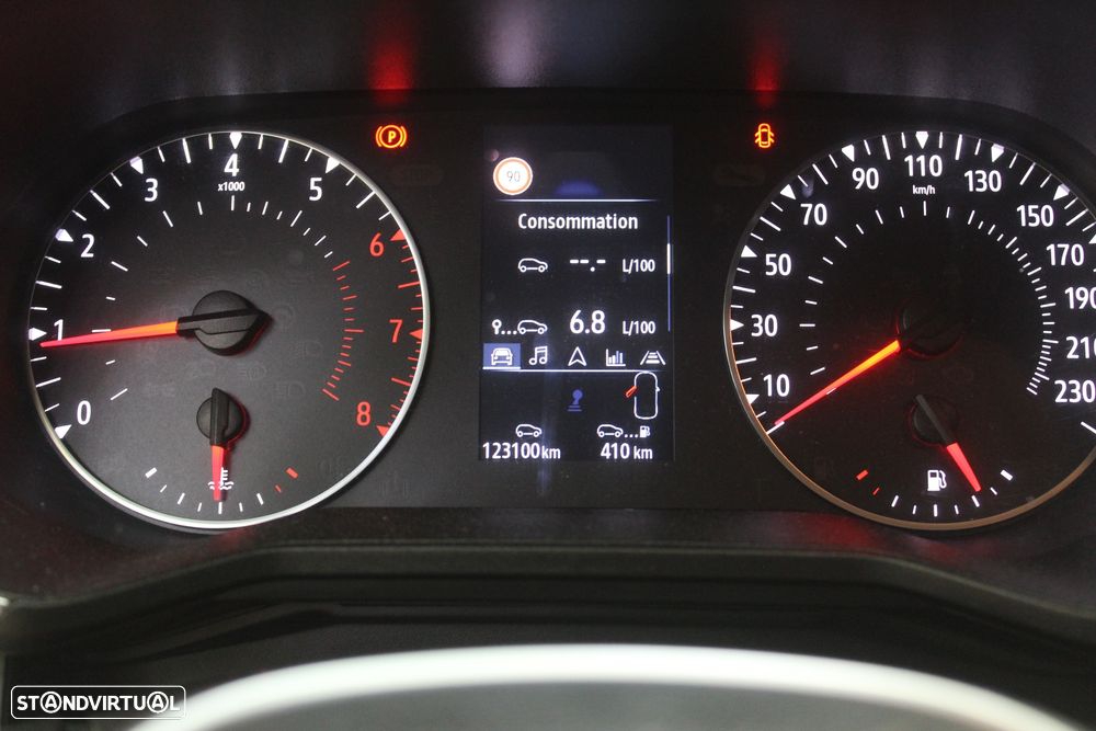 Renault Clio - 8